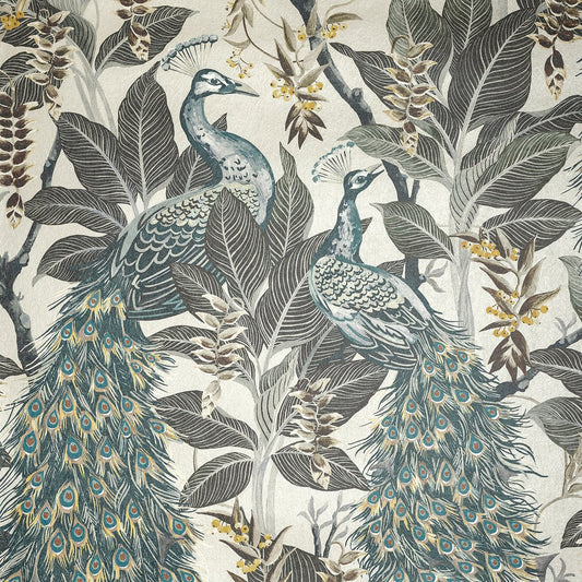 Vintage White Royal Peacock 136389