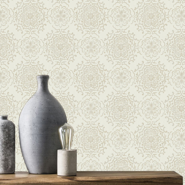 String Medallion Cream/Gold - 25027